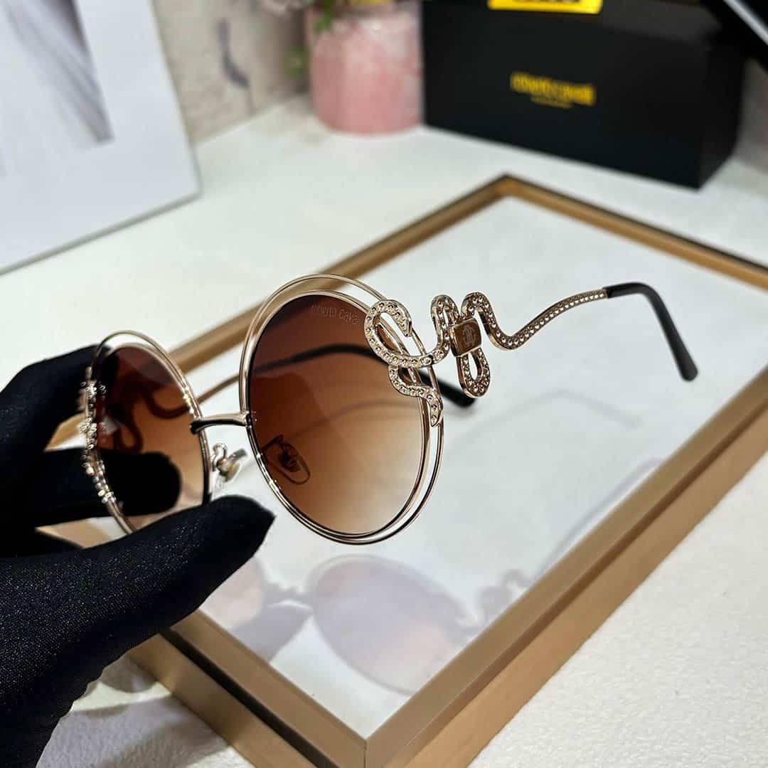 Premium Retro Style Women Sunglasses