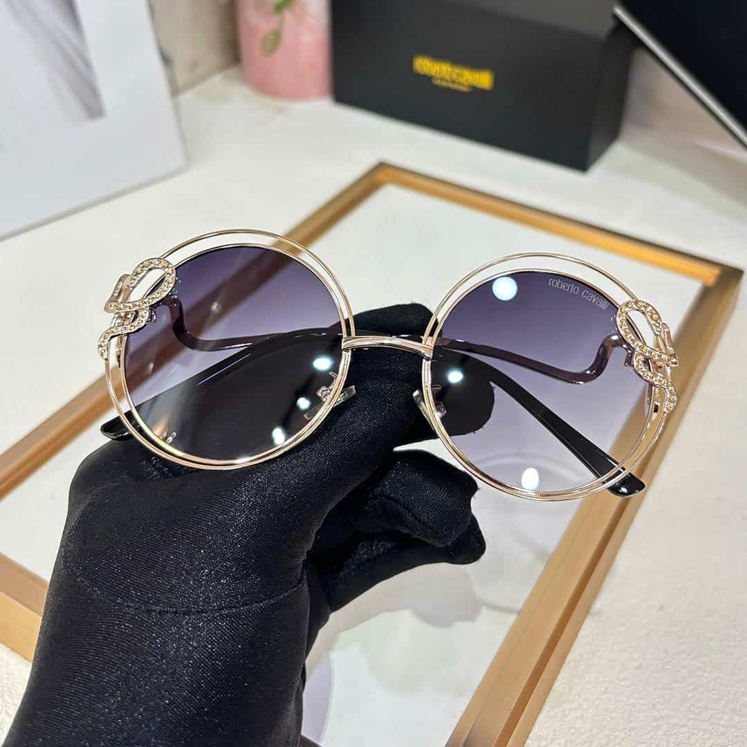 Premium Retro Style Women Sunglasses