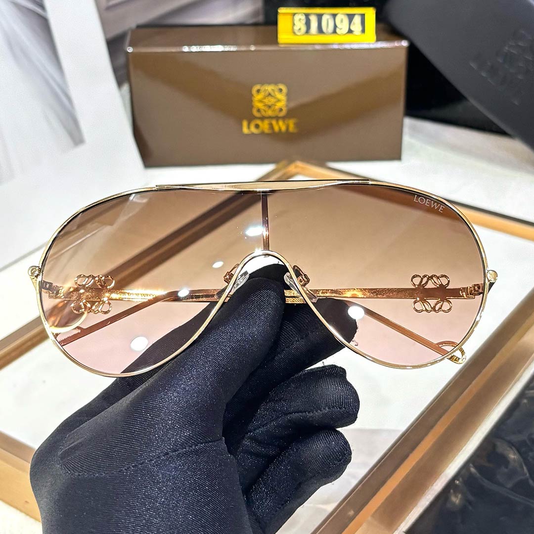 Aviators with Premium Metal Frames Sunglasses