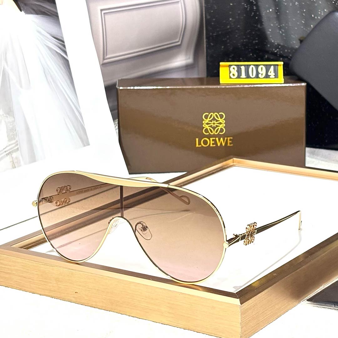 Aviators with Premium Metal Frames Sunglasses