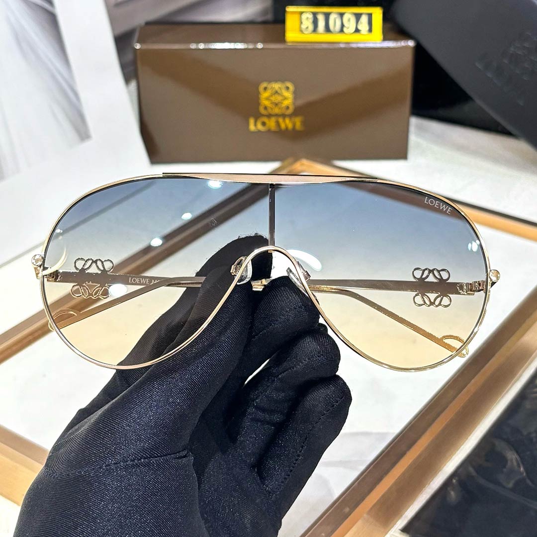 Aviators with Premium Metal Frames Sunglasses