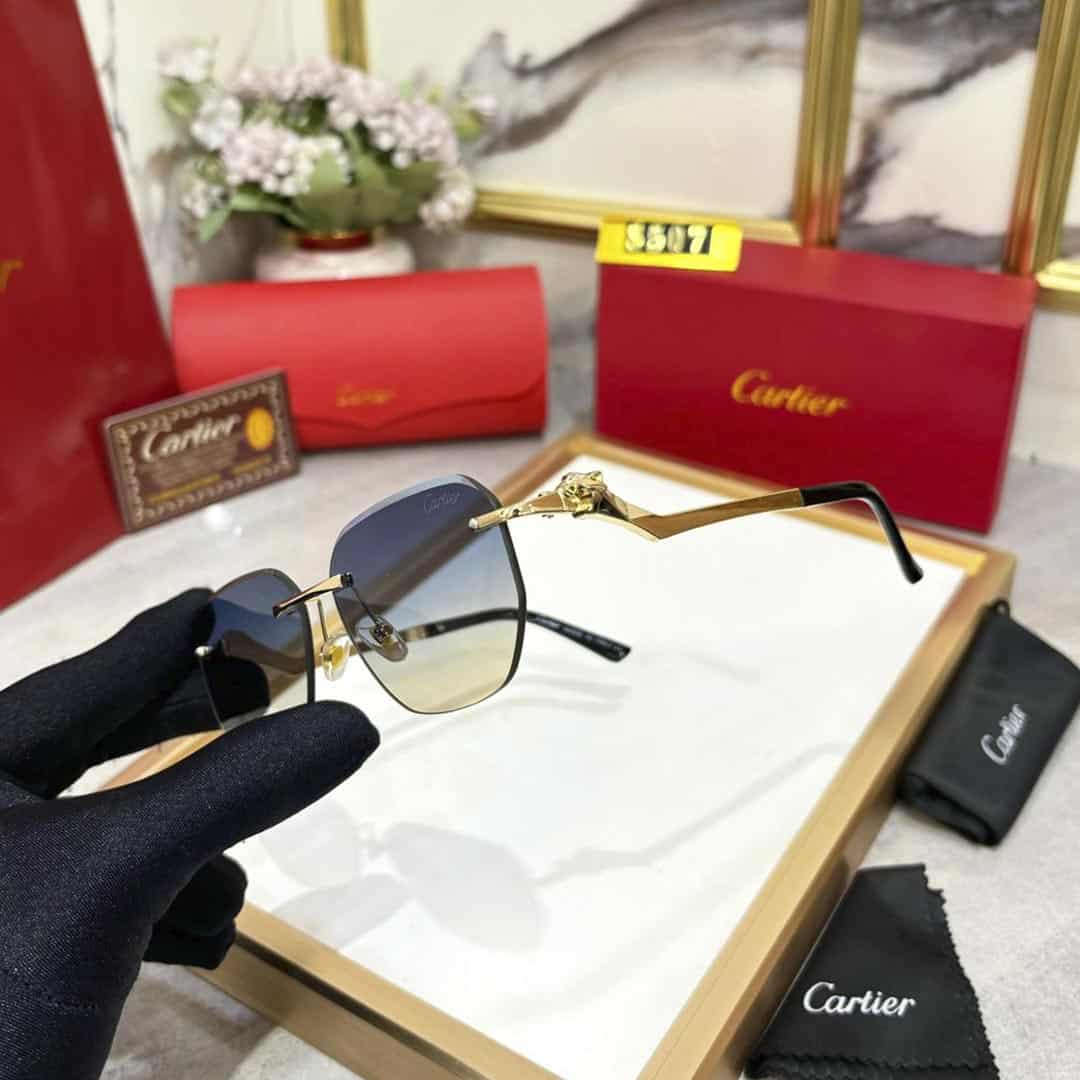 Stylish & Classy Aviators Sunglasses