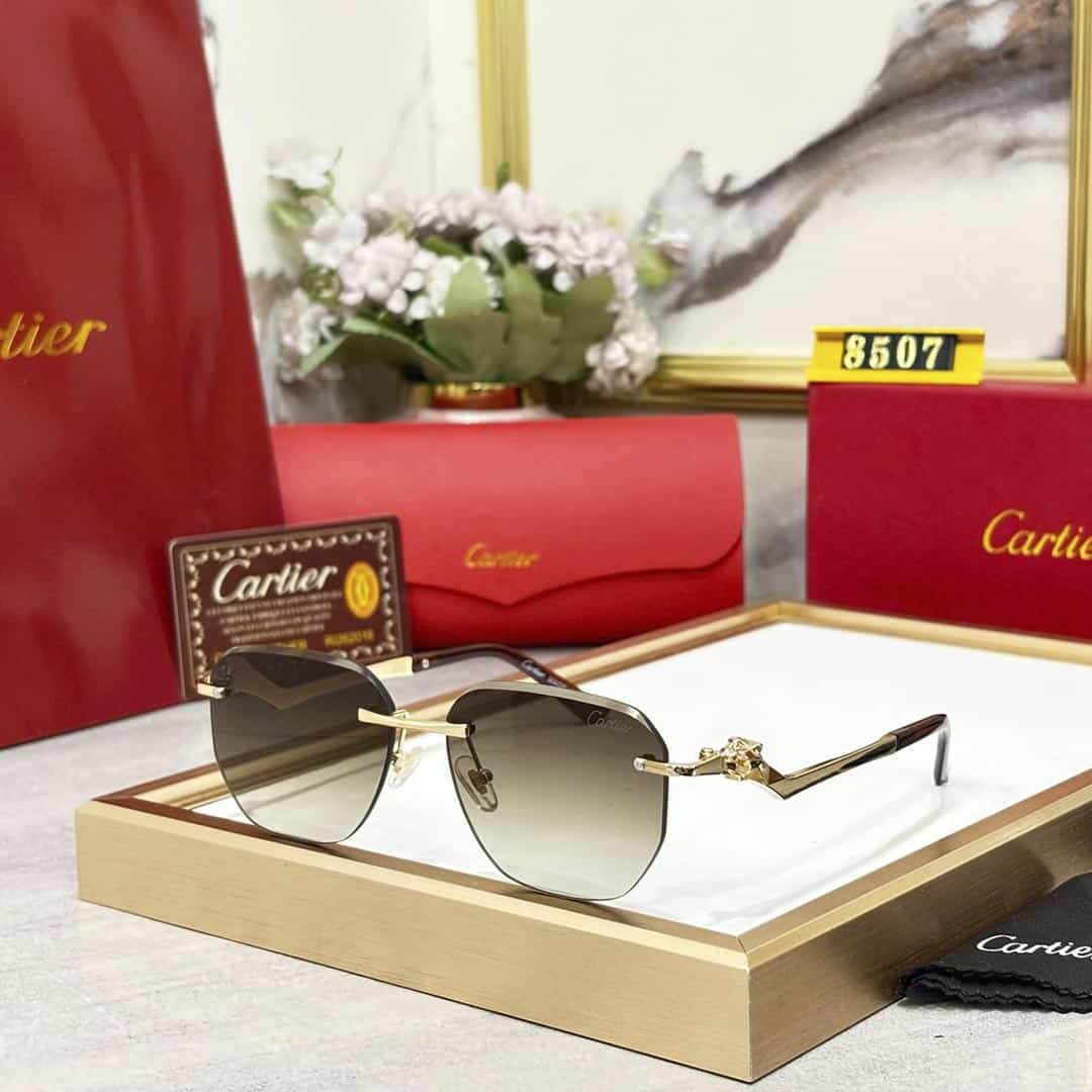 Stylish & Classy Aviators Sunglasses