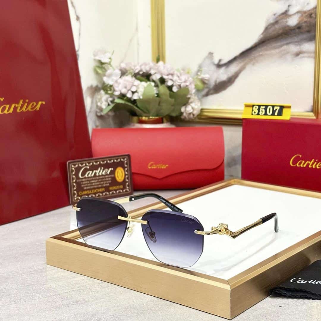 Stylish & Classy Aviators Sunglasses