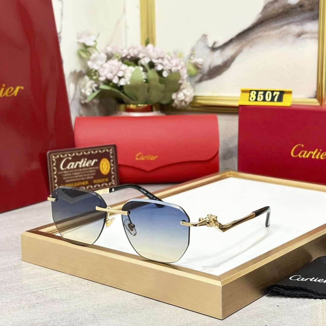 Stylish & Classy Aviators Sunglasses