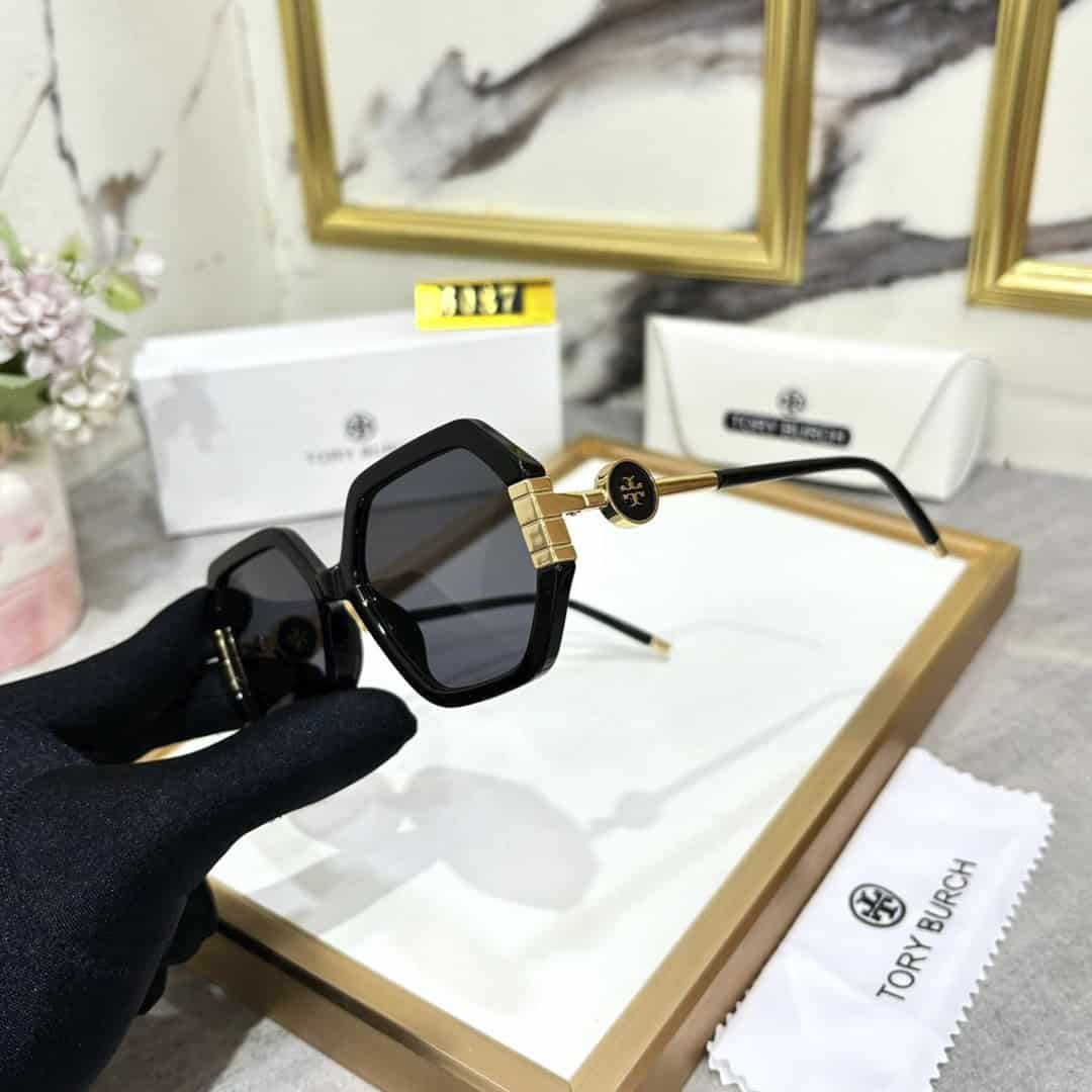 Women Stylish Aviators Sunglasses