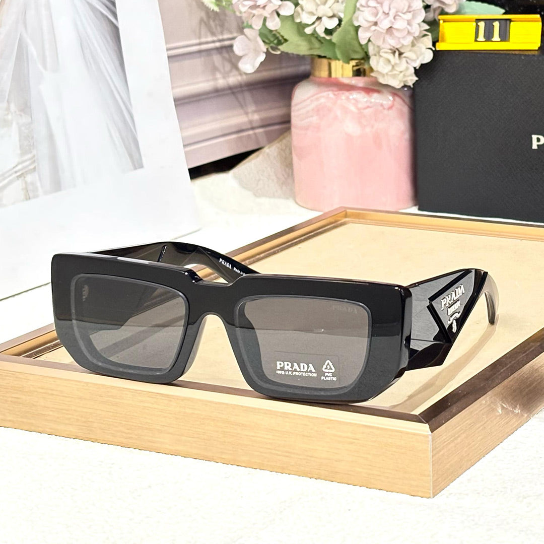 Wayfarers Luxury Sunglasses